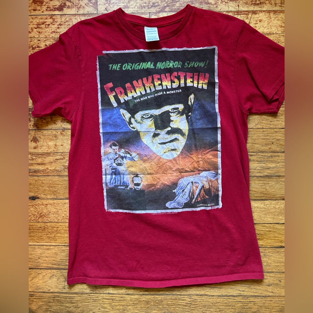 Frankenstein Graphic t shirt